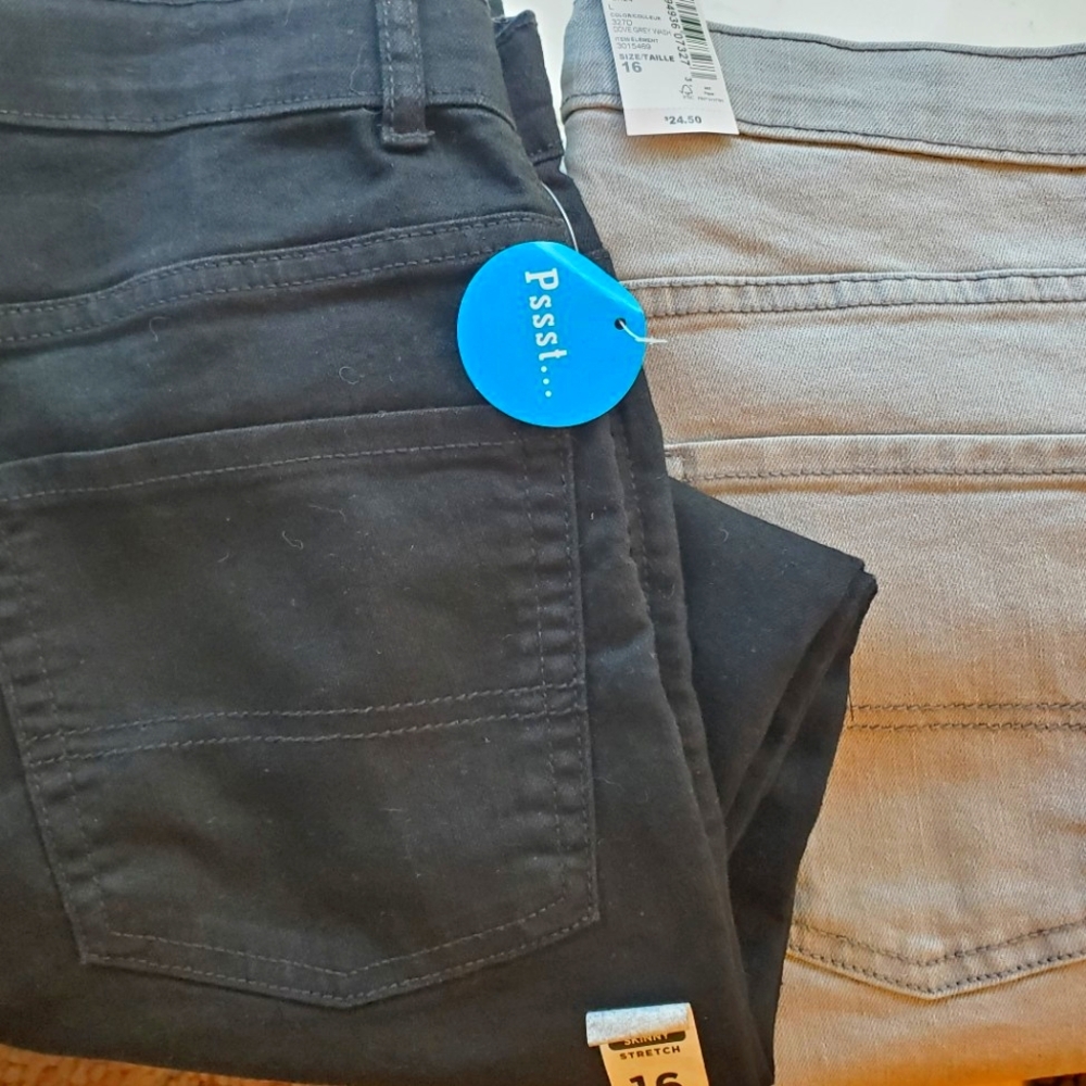 NWT Children's Place skinny jeans pair